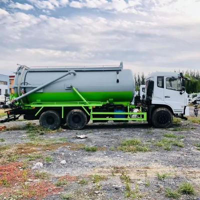 12 Cubic Meter Sewage Suction Truck