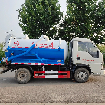 Cheap Sewage Suction Truck.jpg