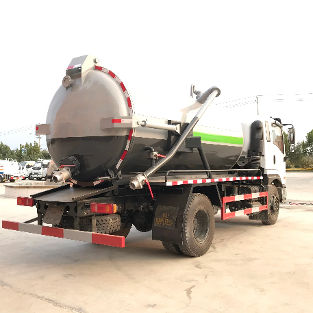 Selling Sewage Suction Trucks