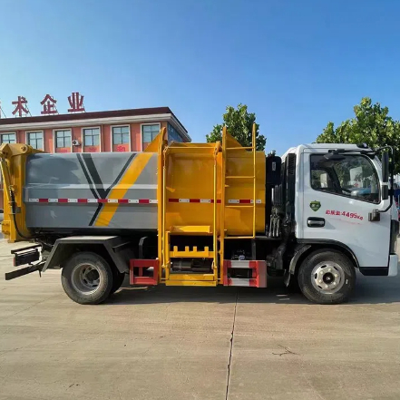 Self Loading And Unloading Garbage Truck