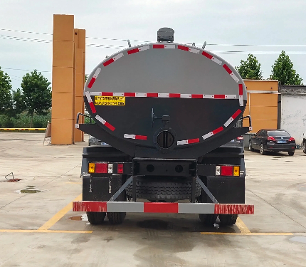 Vacuum Suction Truck