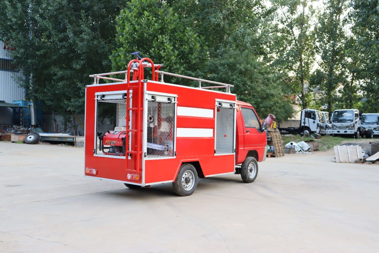 Four Wheel 2 Cube Mini Fire Truck