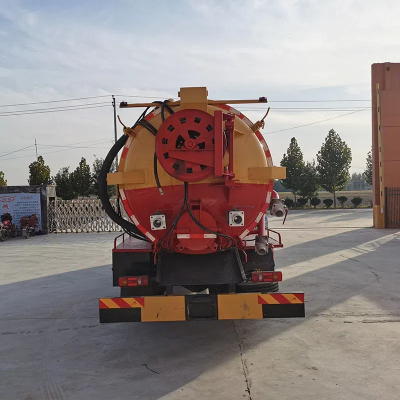 Sewer Dredging Vehicle.jpg