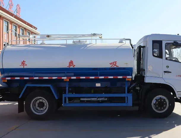 Customized fecal suction truck