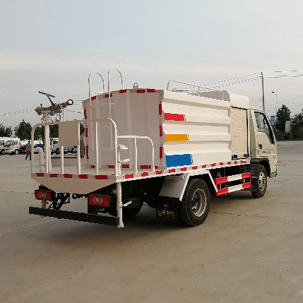 Manufacturers Sell Sprinkler Trucks