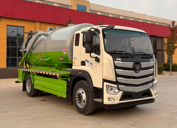 Vacuum Cleaning Suction Truck