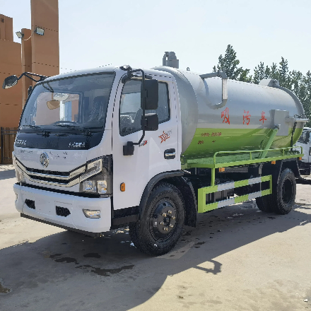 Sewage Suction Truck.jpg