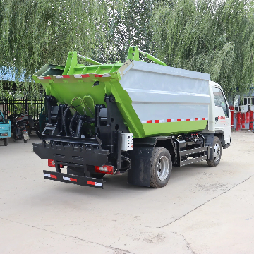 High Position Rear Hanging Bucket Garbage Truck.jpg